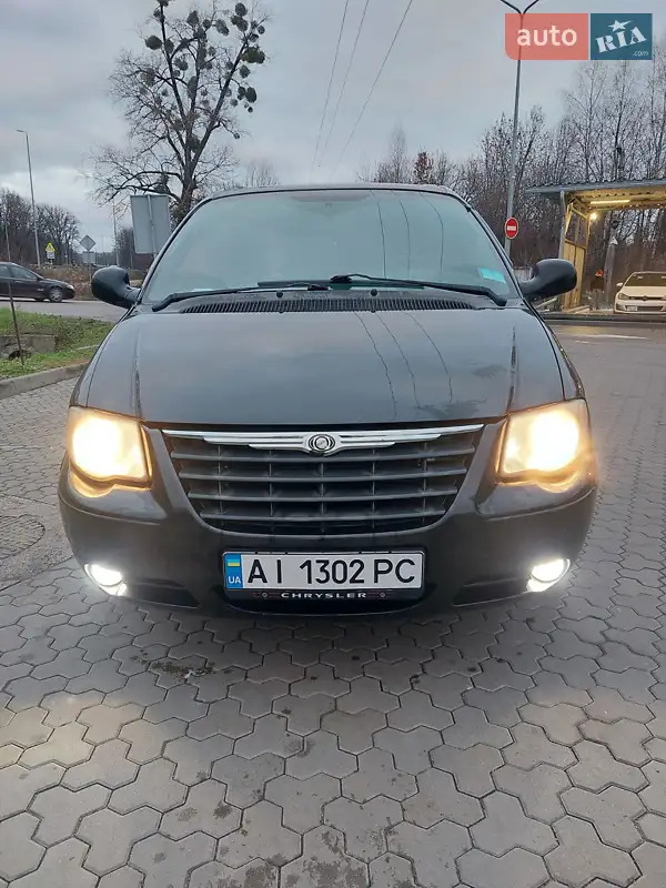 2006 chrysler voyager