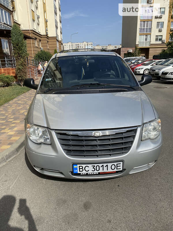 2007 chrysler gr-voyager