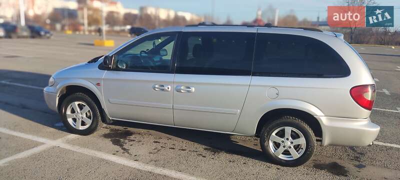2007 chrysler gr-voyager