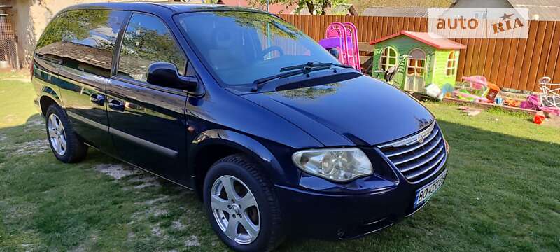 2006 chrysler gr-voyager