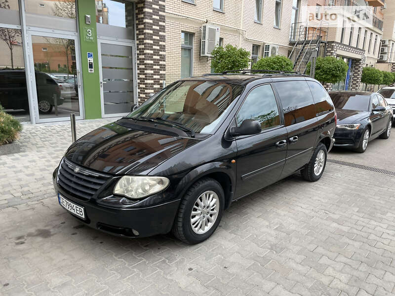 2007 chrysler voyager