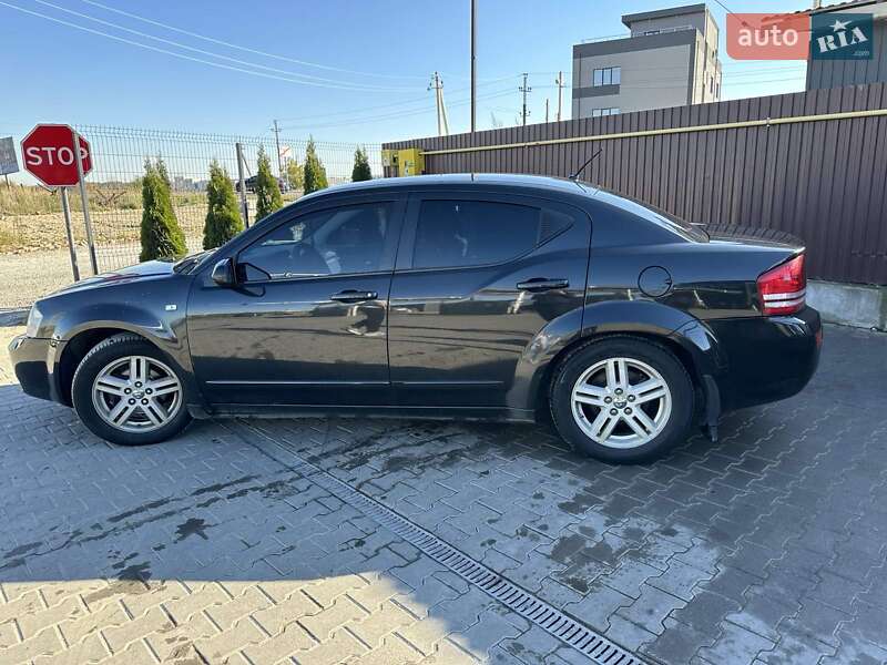 2008 dodge avenger