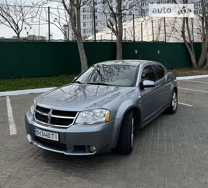 2008 dodge avenger