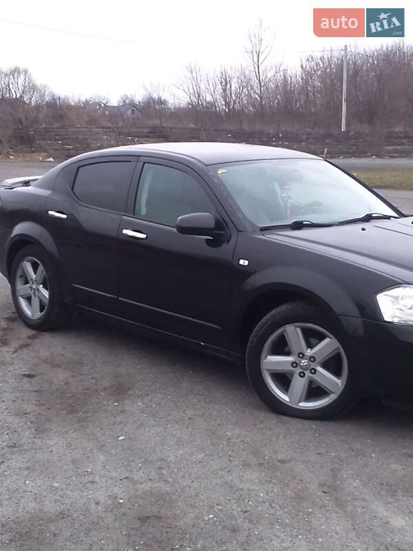 2008 dodge avenger