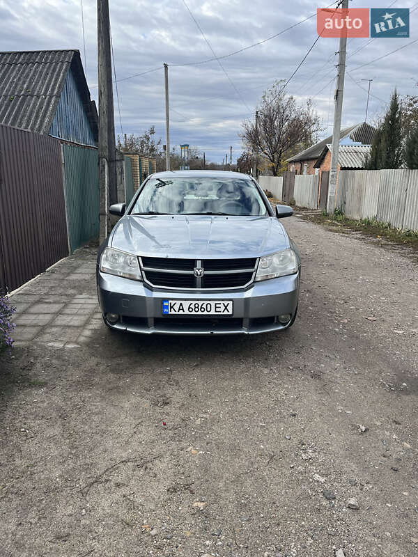 2008 dodge avenger