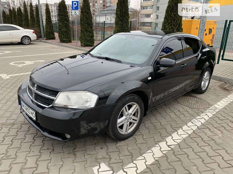 2008 dodge avenger