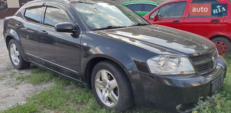 2008 dodge avenger