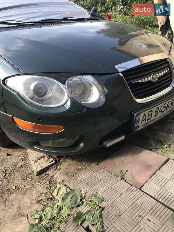 2002 chrysler 300m