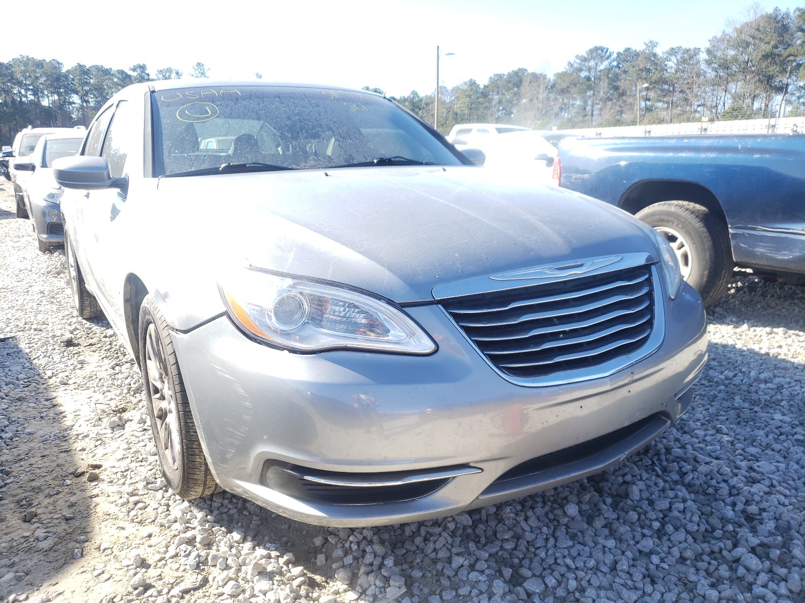 2014 chrysler 200 lx