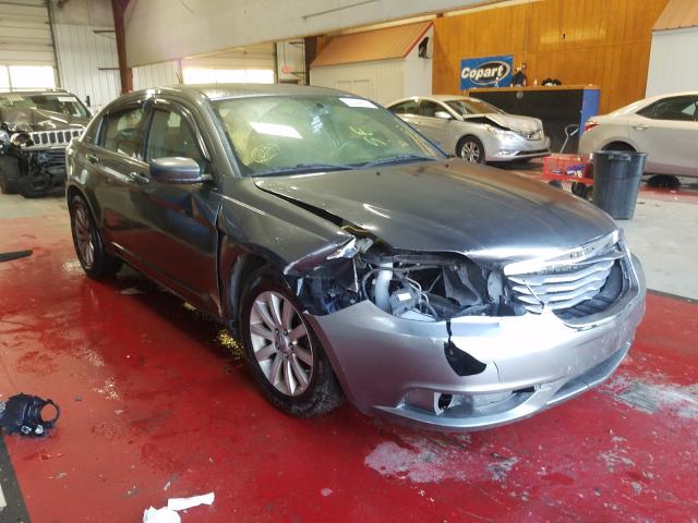 2012 chrysler 200 tourin