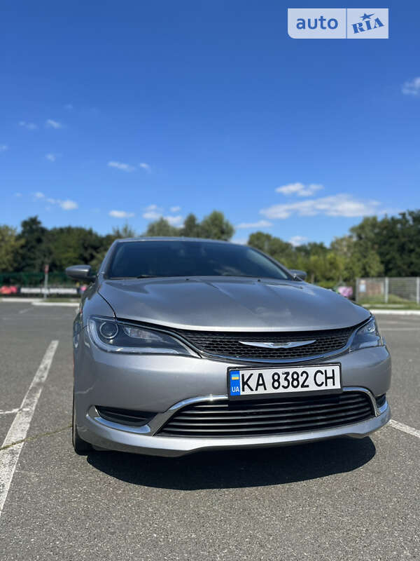2014 chrysler 200