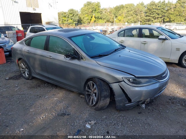 2015 chrysler 200