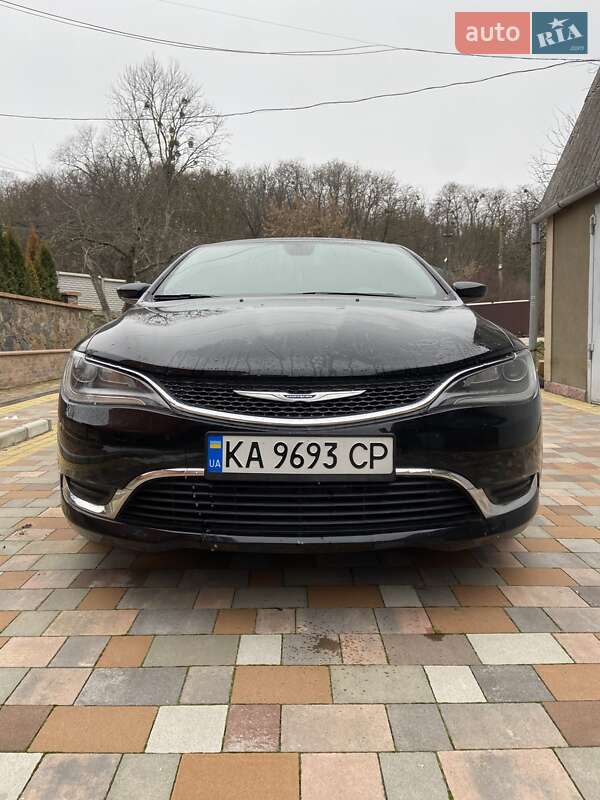 2015 chrysler 200