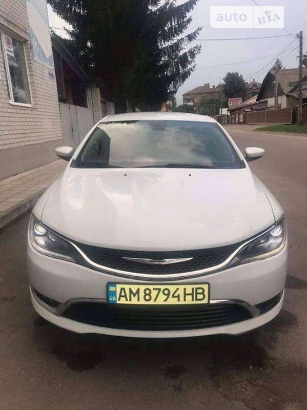 2014 chrysler 200