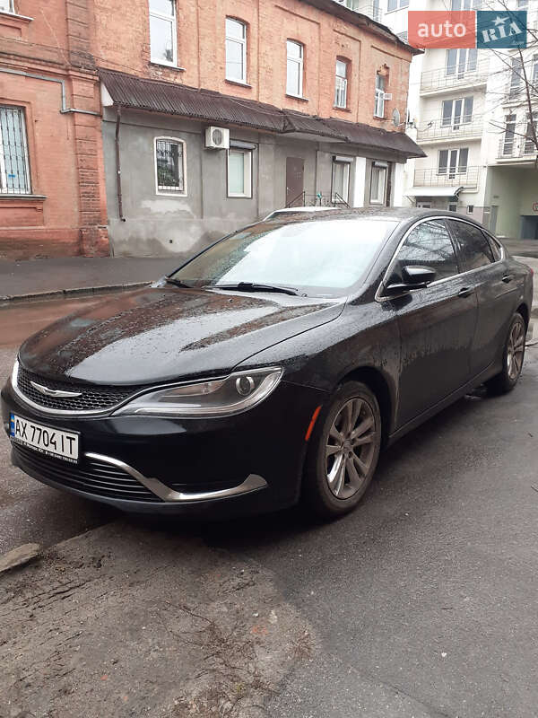 2015 chrysler 200