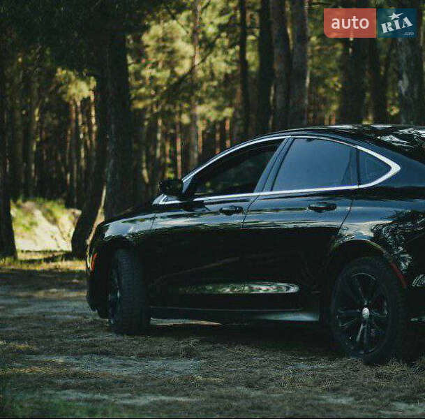 2015 chrysler 200