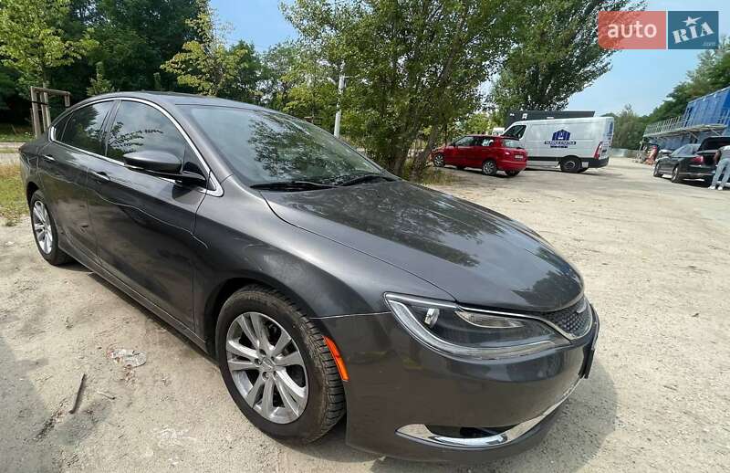 2015 chrysler 200