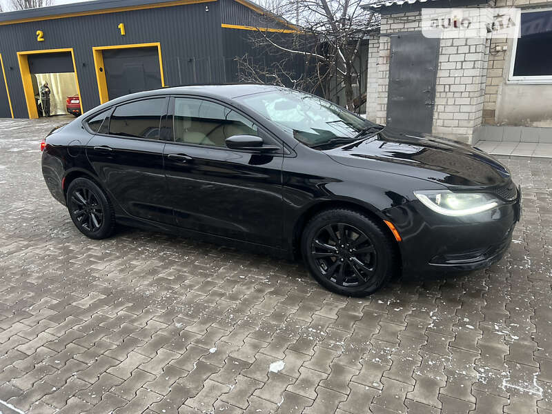 2014 chrysler 200