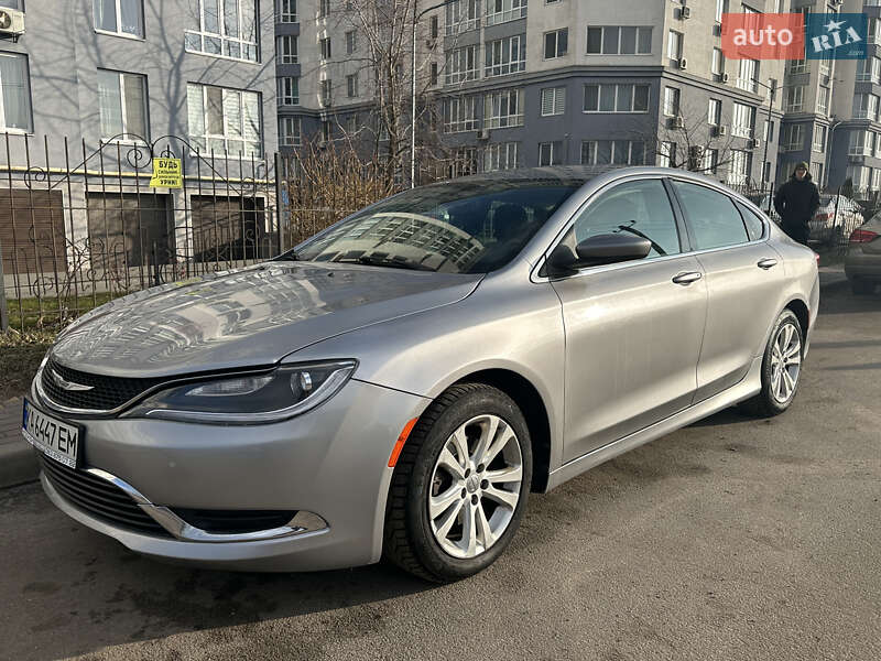 2015 chrysler 200