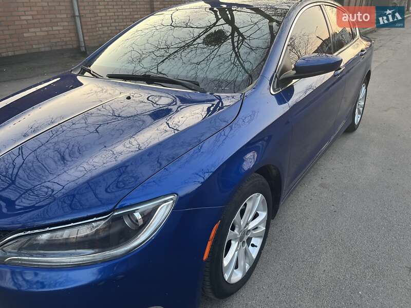 2015 CHRYSLER 200
