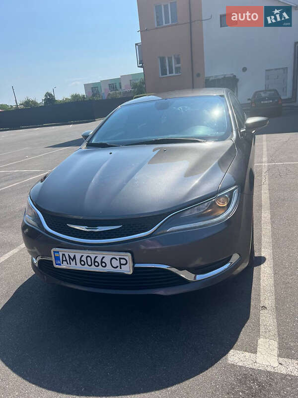2014 chrysler 200
