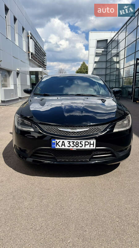 2014 chrysler 200