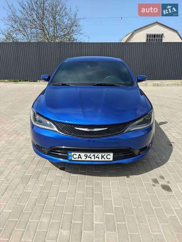 2014 chrysler 200s
