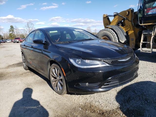 2015 chrysler 200 s