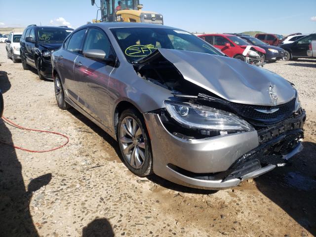 2016 chrysler 200 s