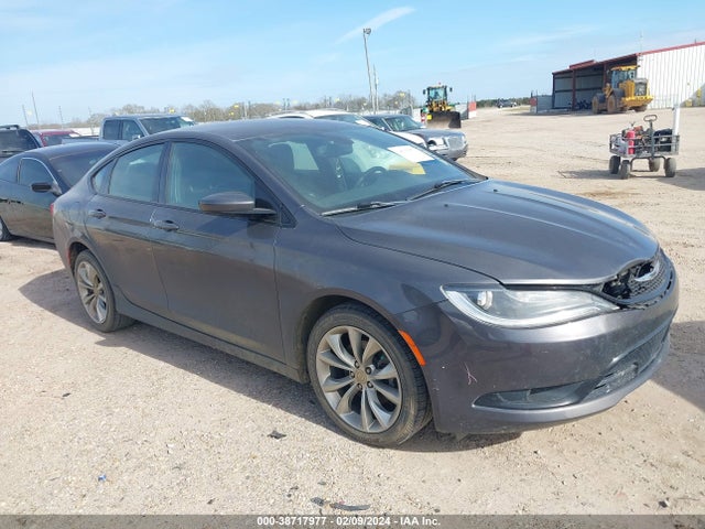 2015 chrysler 200