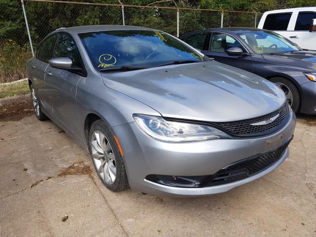 2015 chrysler 200 s
