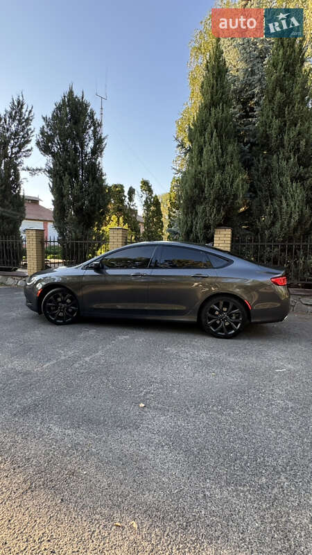 2014 chrysler 200