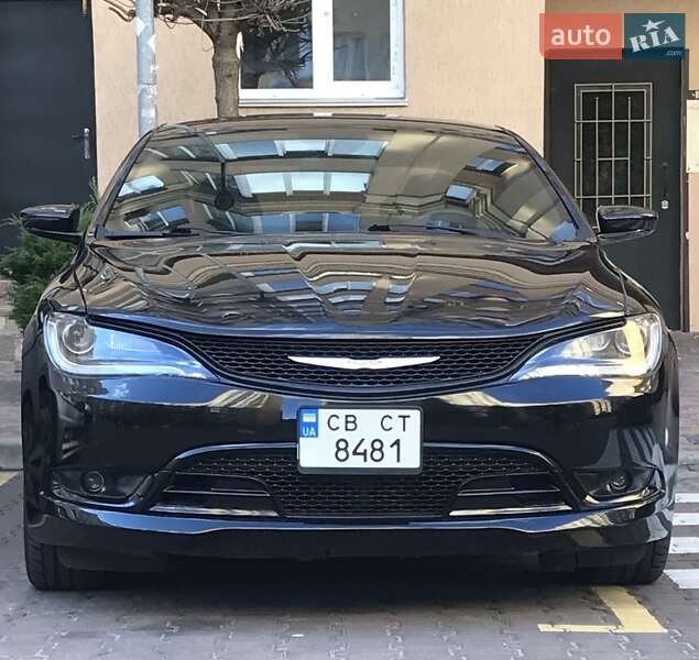 2015 chrysler 200