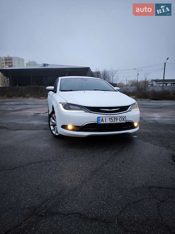 2014 chrysler 200