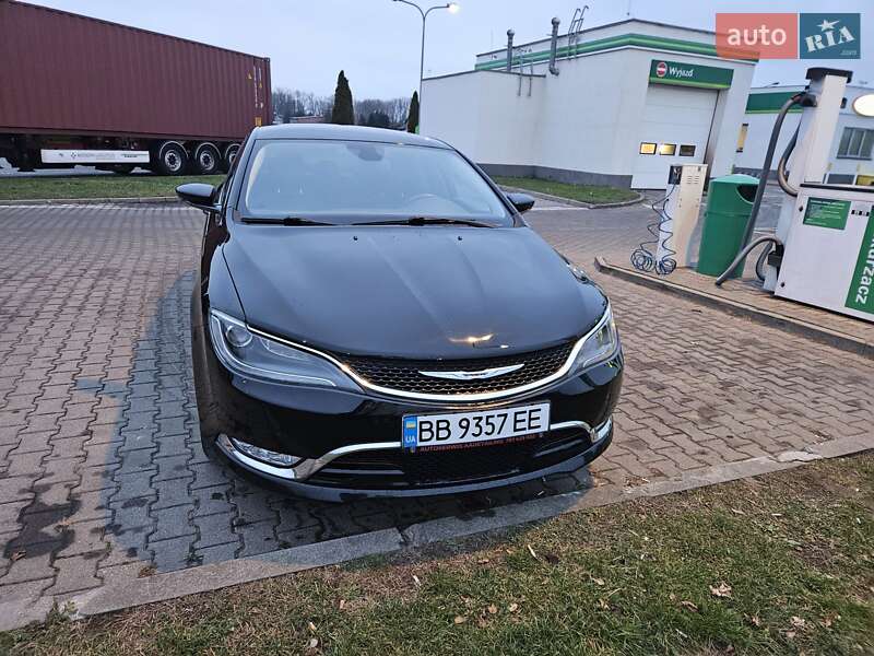 2014 chrysler 200
