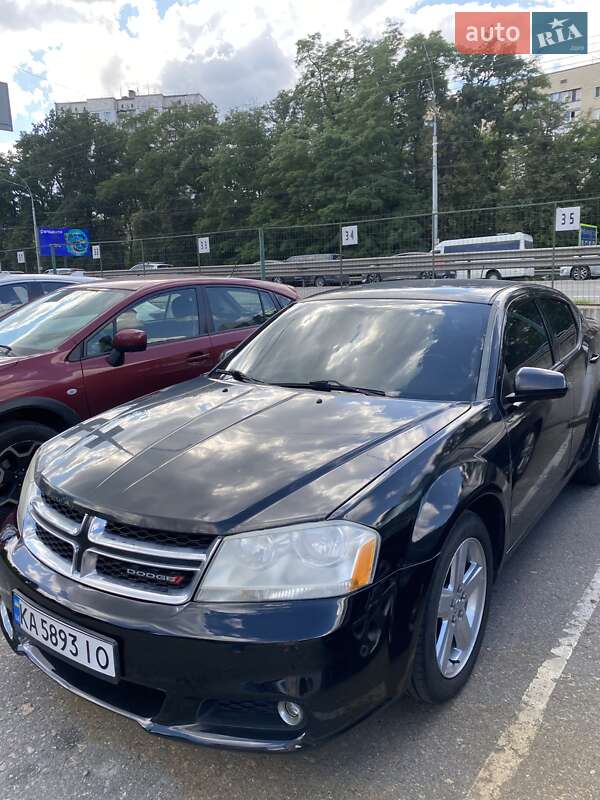 2012 dodge avenger