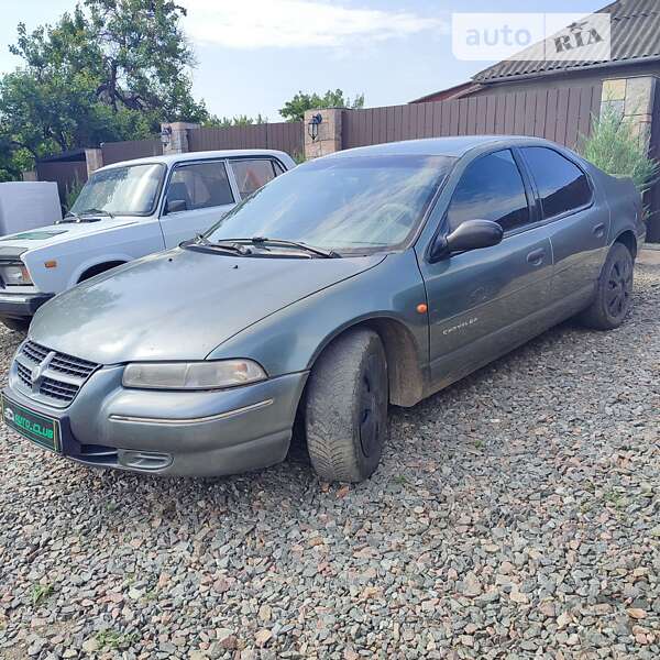 1995 chrysler stratus