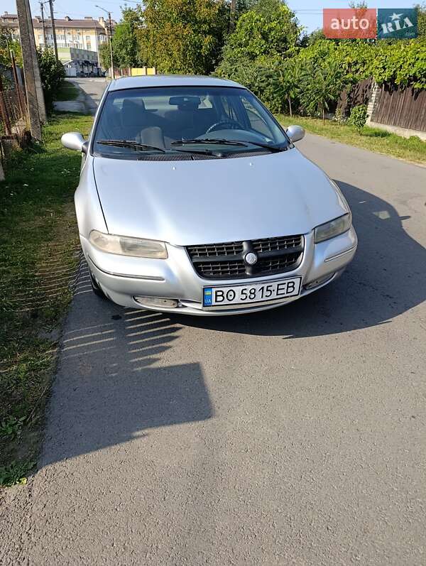 1995 chrysler stratus 2-0
