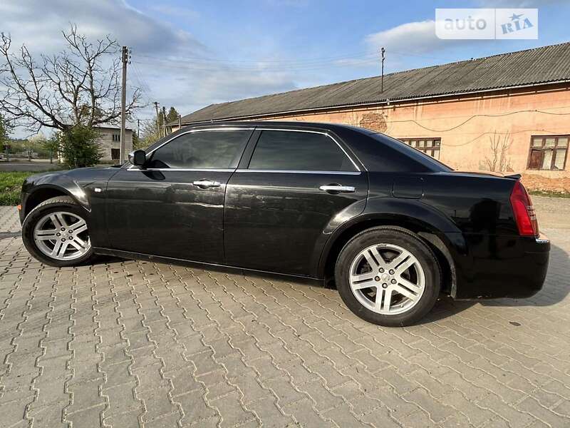 2005 chrysler 300c
