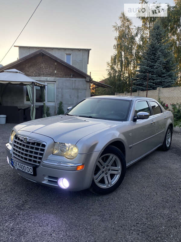 2005 chrysler 300c
