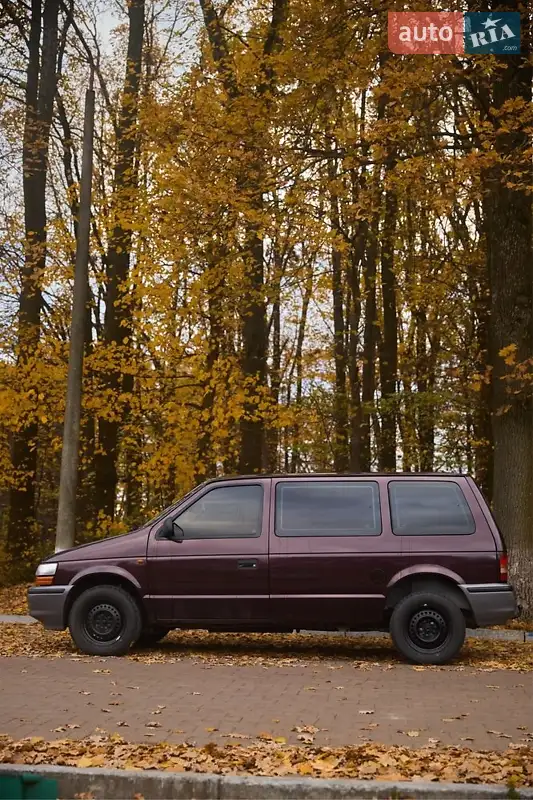 1993 chrysler voyager