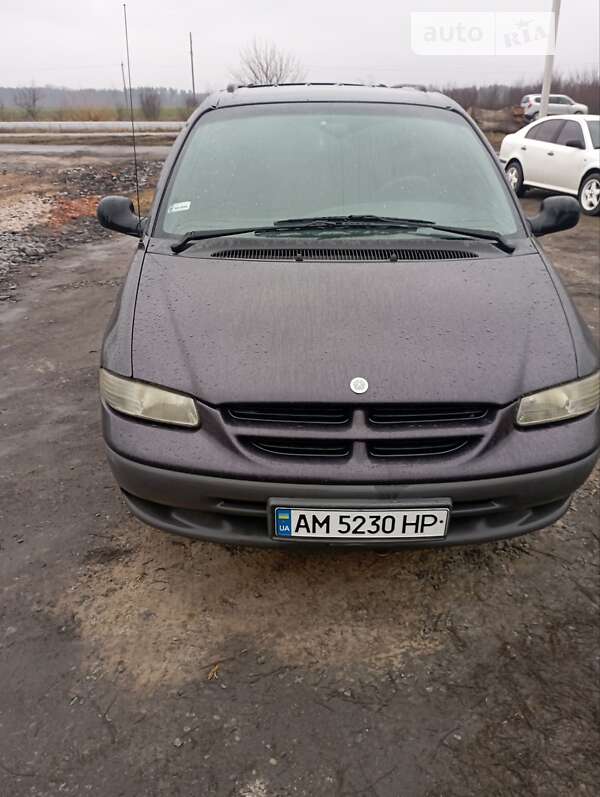 1997 chrysler gr-voyager