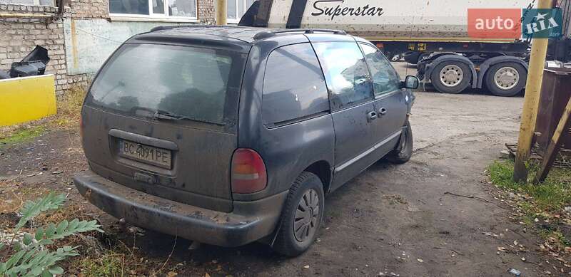 1999 dodge ram van