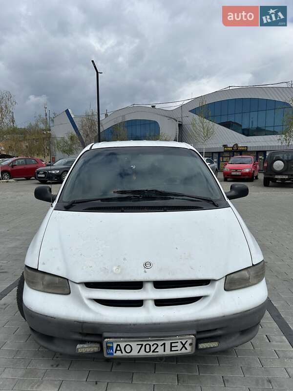 2000 chrysler voyager-2-5-td