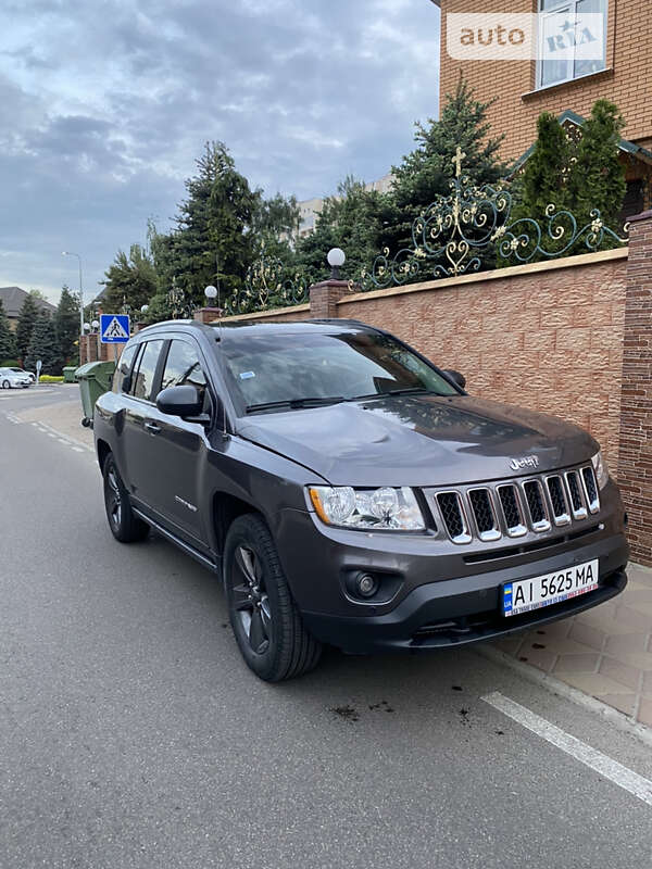 2014 jeep compass
