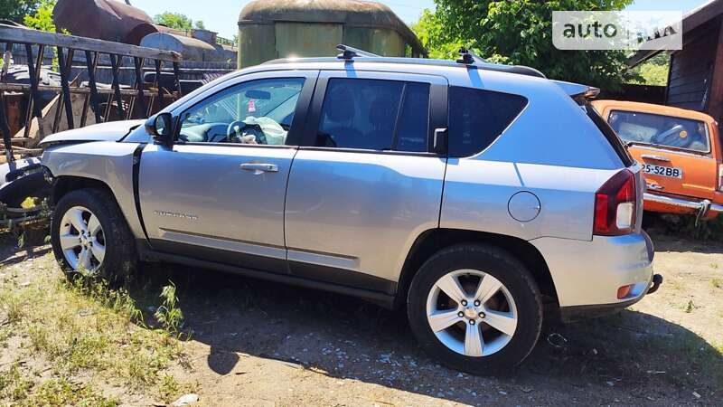 2014 jeep compass