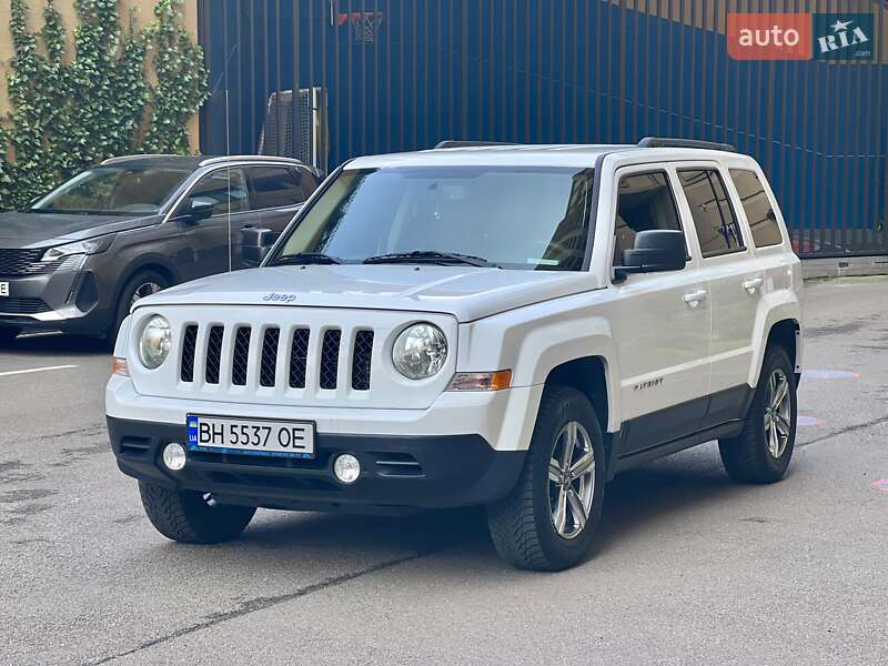 2016 jeep patriot-sport