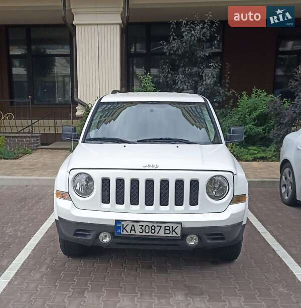 2016 jeep patriot sport