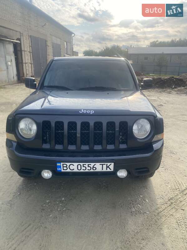 2014 jeep patriot sport