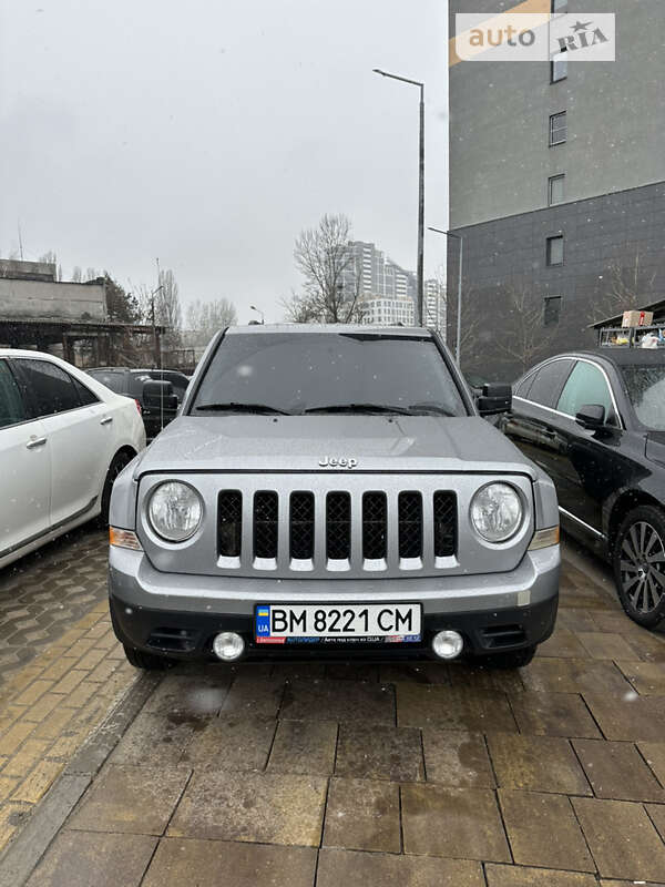 2016 jeep patriot